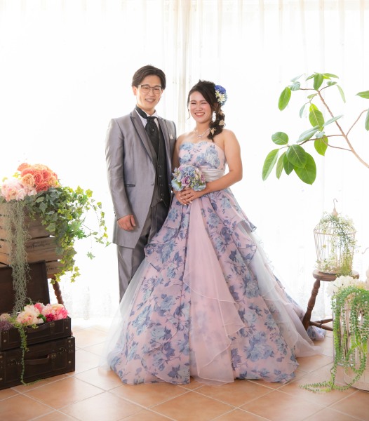 カラードレスはローラアシュレイ♡