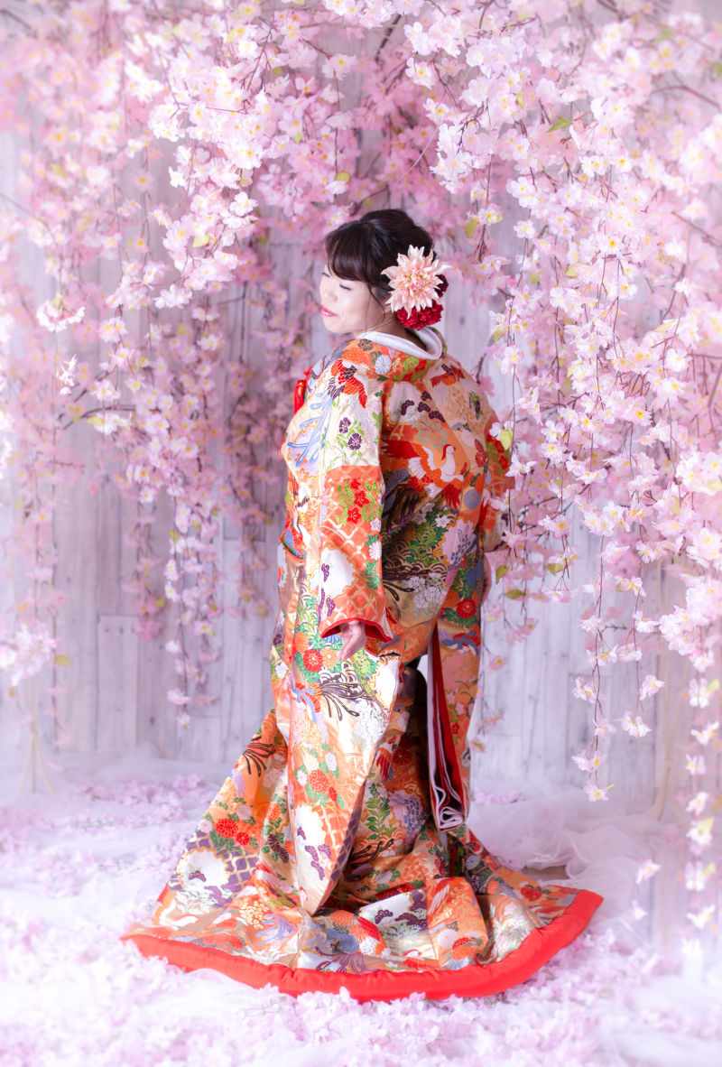 新婦のソロショットをたっぷりと♪