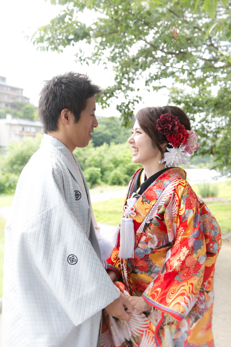 緑の河原でロケーション撮影も♪