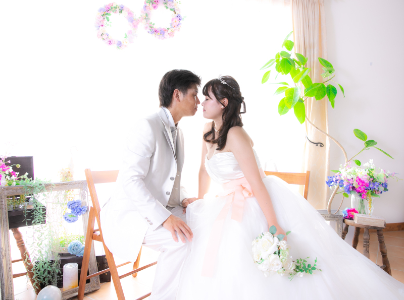 かわいいアイテムに囲まれて、キスショット♪