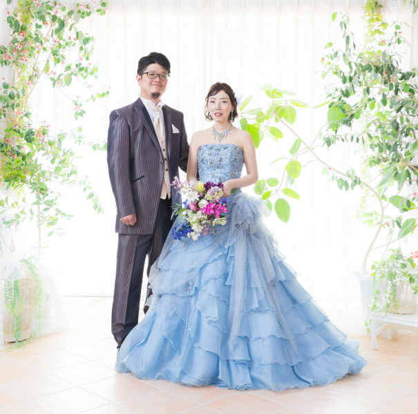 ２着目は水色のカラードレスで♪