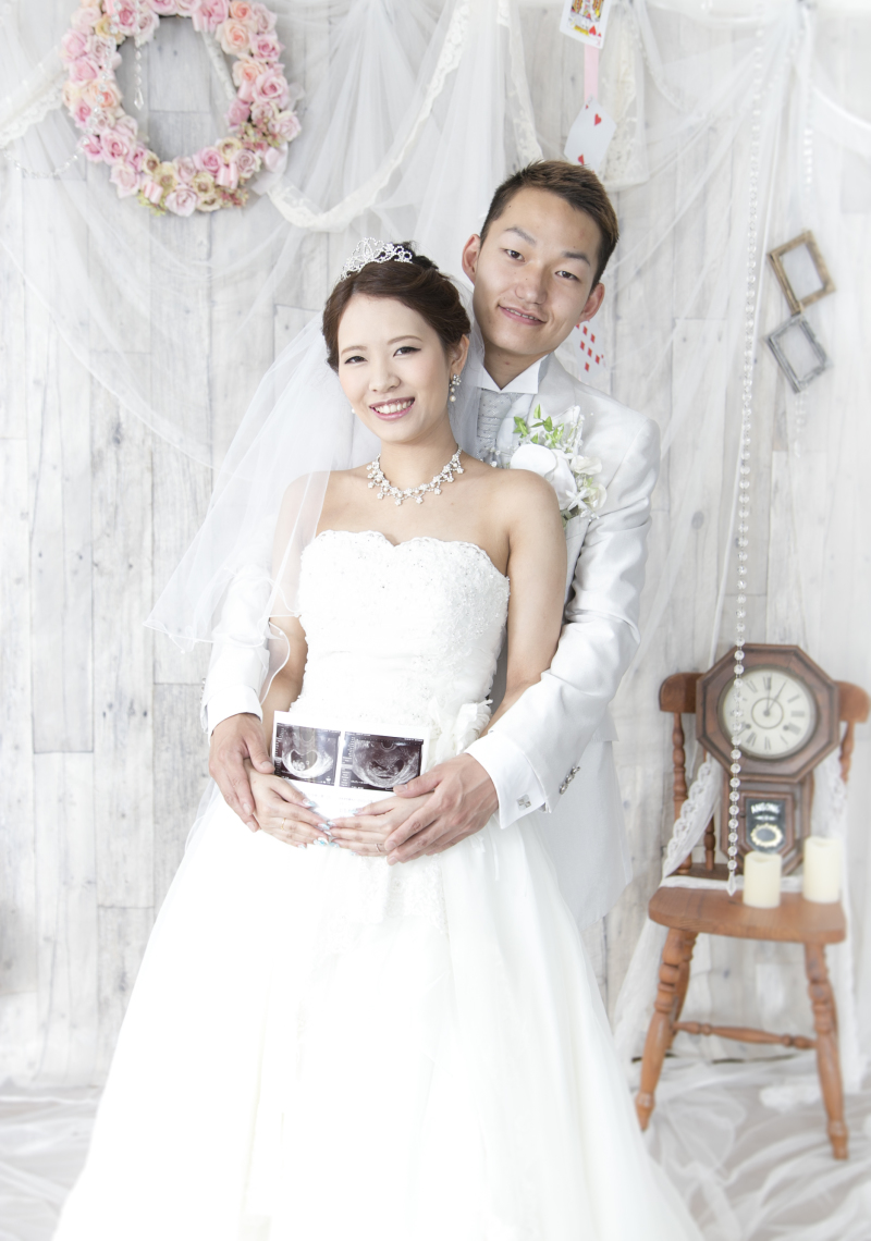 お腹の赤ちゃんも一緒に♪初めての家族写真