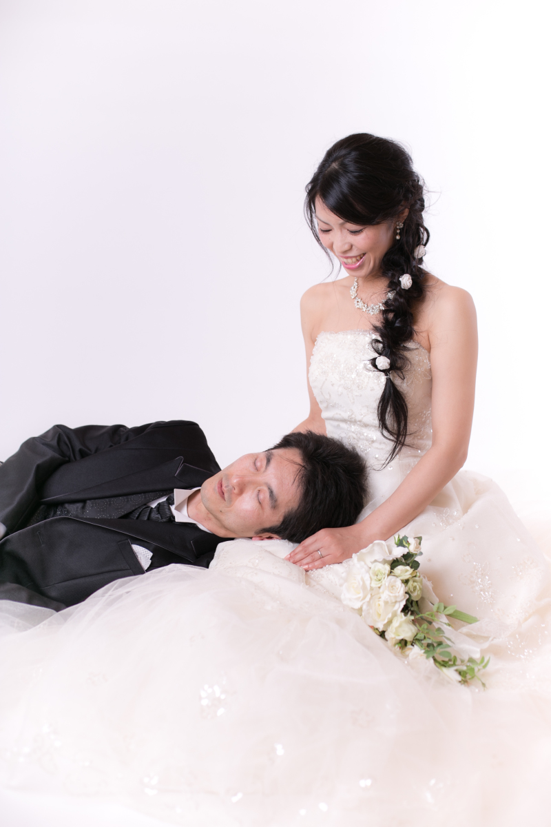 ラブラブ感が伝わるひざまくらショット♪