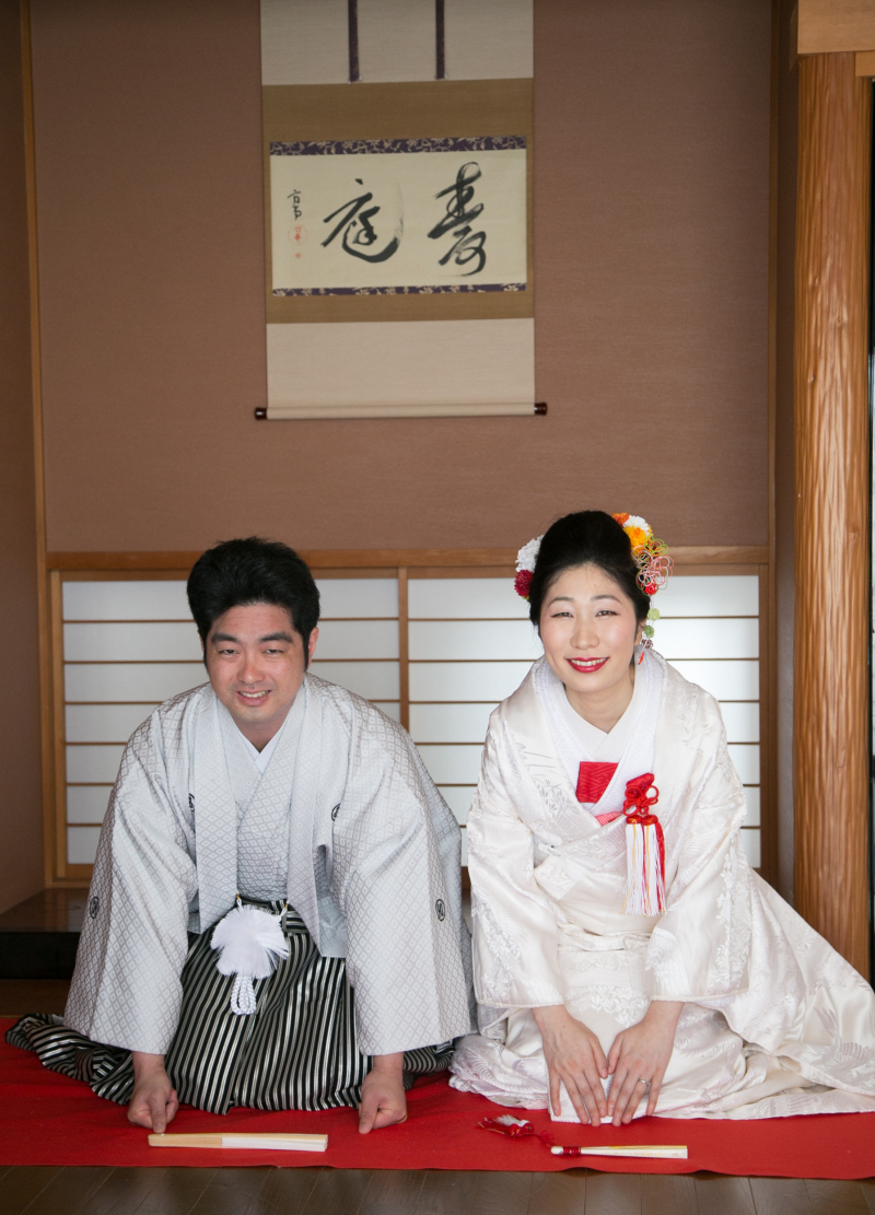 和の定番ショットも、スタジオ内で。