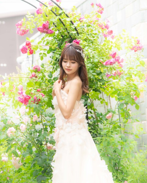 【フォトウェディング専門】貸切邸宅スタジオ アトリエ リシュマリア_ガーデンで撮影できる