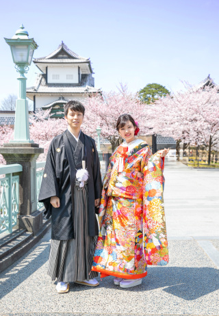 ロケ地までの移動（車送迎）