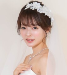 ドレス用アクセサリー（ネックレス、イヤリング）