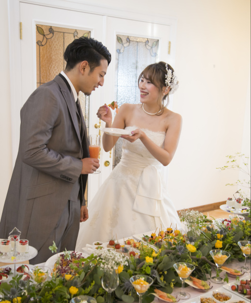 【フォトウェディング専門】貸切邸宅スタジオ アトリエ リシュマリア_会食ができる