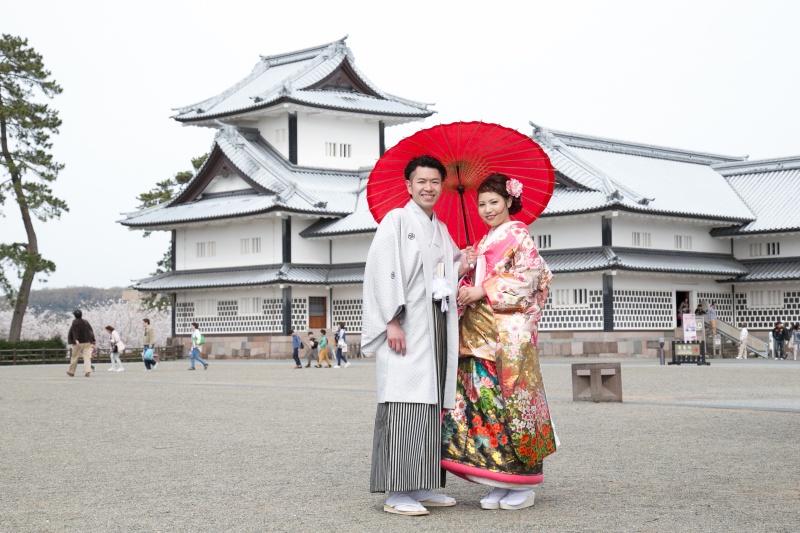 金沢城をバックに撮影♪