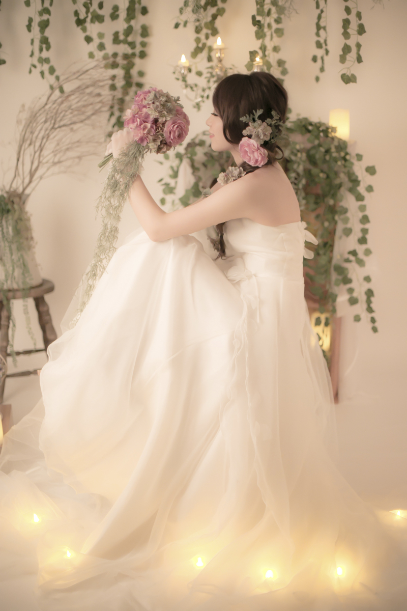 【フォトウェディング専門】貸切邸宅スタジオ アトリエ リシュマリア_ウエディングドレスが豊富