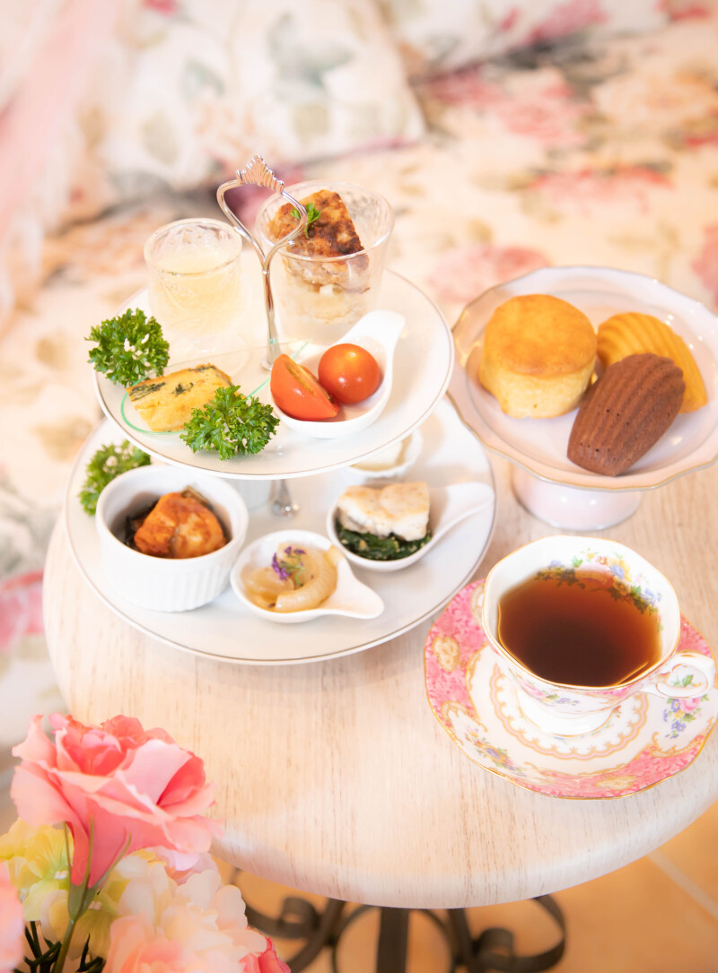 【ソロウェディング洋装１着ラグジュアリー】エステ＆フラワーバス＆ネイル＆ランチ＆アルバム付き！プリンセス気分を満喫♡