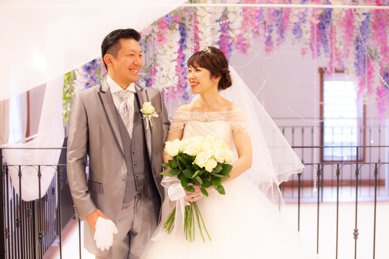 【チャペル挙式】フラワーチャペル挙式+ガーデンロケ＆邸宅貸切♡ゲストとの集合写真＆全データ補正100カット