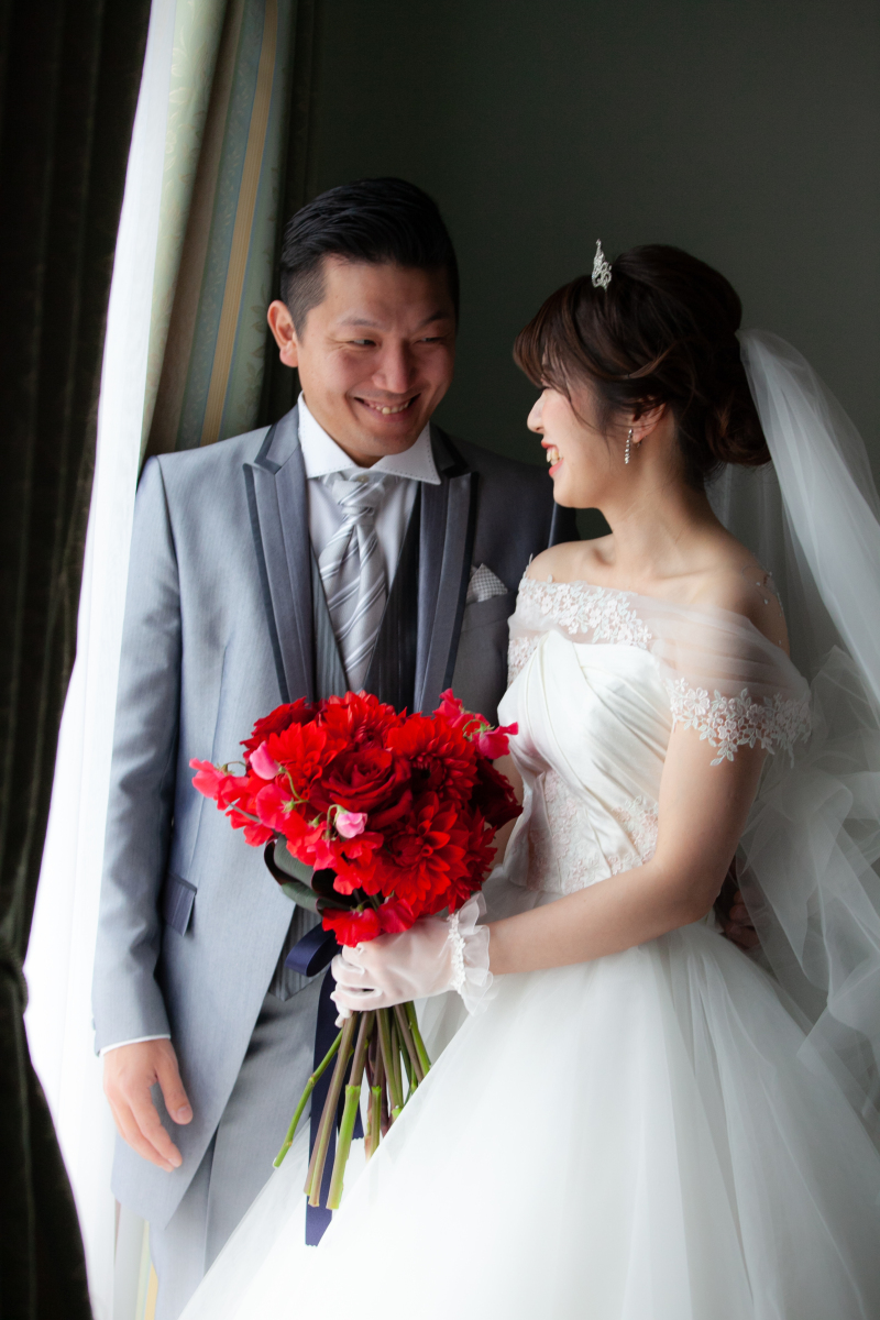 【チャペル挙式】フラワーチャペル挙式+ガーデンロケ＆邸宅貸切♡ゲストとの集合写真＆全データ補正100カット