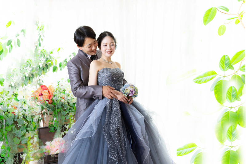 【洋装2着】【ドレス映え美肌シェービング+ボディメイク付】ガーデンロケ＆邸宅貸切♡全データ補正200カット