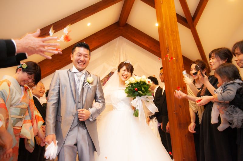 【チャペル挙式】フラワーチャペル挙式+ガーデンロケ＆邸宅貸切♡ゲストとの集合写真＆全データ補正100カット