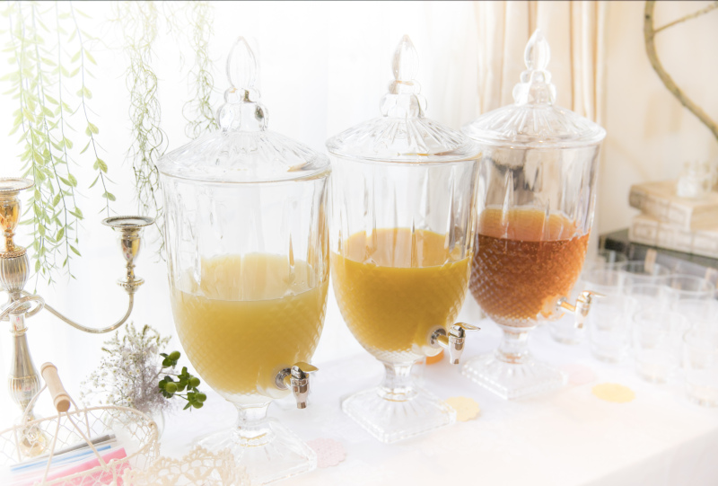 【10名様ビュッフェ料理付き】カジュアルなビュッフェパーティ＋洋装１着フォトウェディング♪