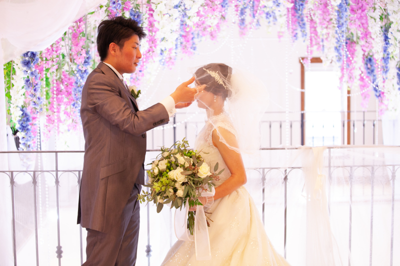 【チャペル挙式】フラワーチャペル挙式+1ポーズ写真付きプラン