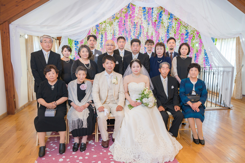 【和装１着+洋装１着】ご家族や友人もご一緒に♪集合写真付き！ファミリーフォトウェディングプラン