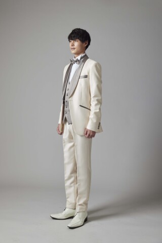 ホワイトカーキ(ボウタイver.)