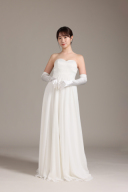 スレンダーラインドレス