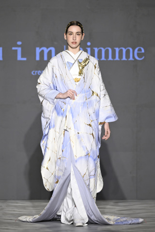aimオリジナル衣装　金継ぎ打掛