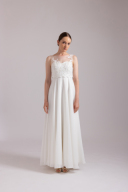 スレンダーラインドレス