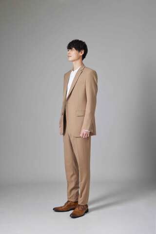 キャメルブラウン