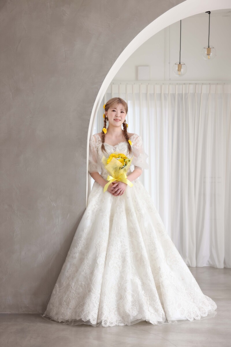 お嫁様のお衣装はどんなところに惹かれましたか？