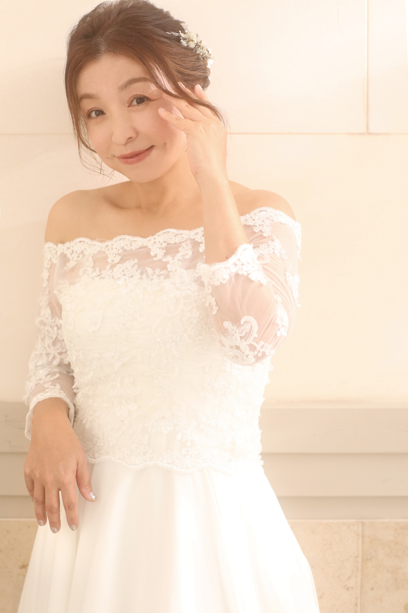 気に入ったドレスは見つかりましたか。