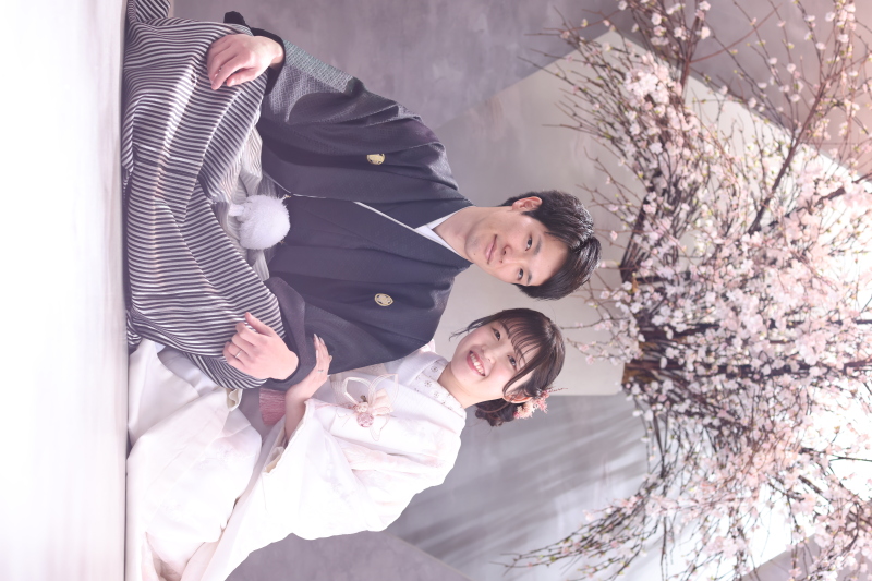 伝統的な座りポーズ