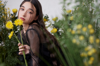 トレンドのくすみカラーも豊富！私色を見つけて！