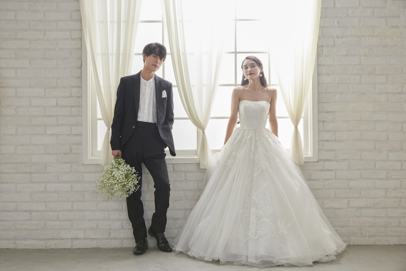 aim東京原宿店_ウエディングドレスが豊富