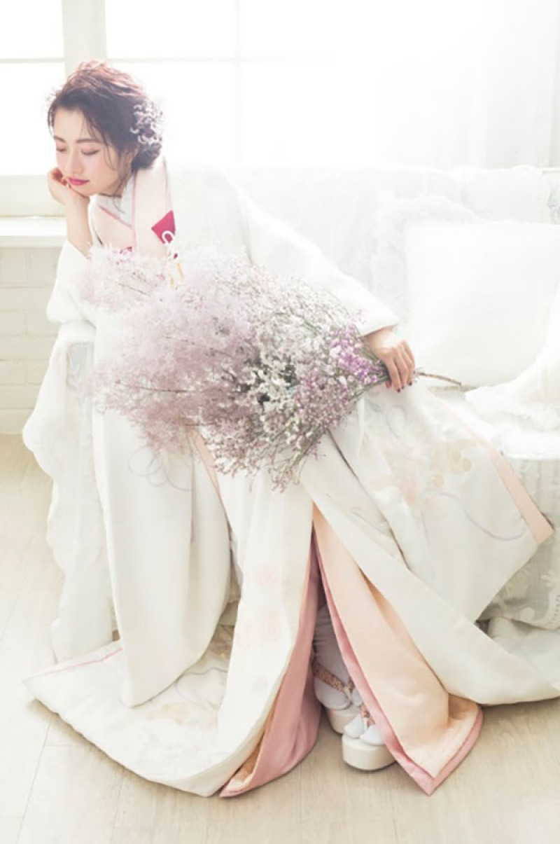 aim東京原宿店_白無垢が豊富