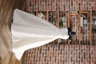 ウェディングドレス