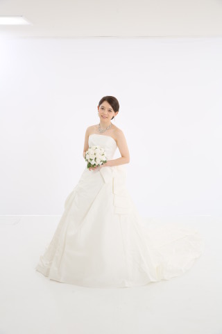 ウェディングドレス