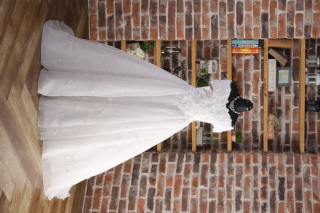 ウェディングドレス