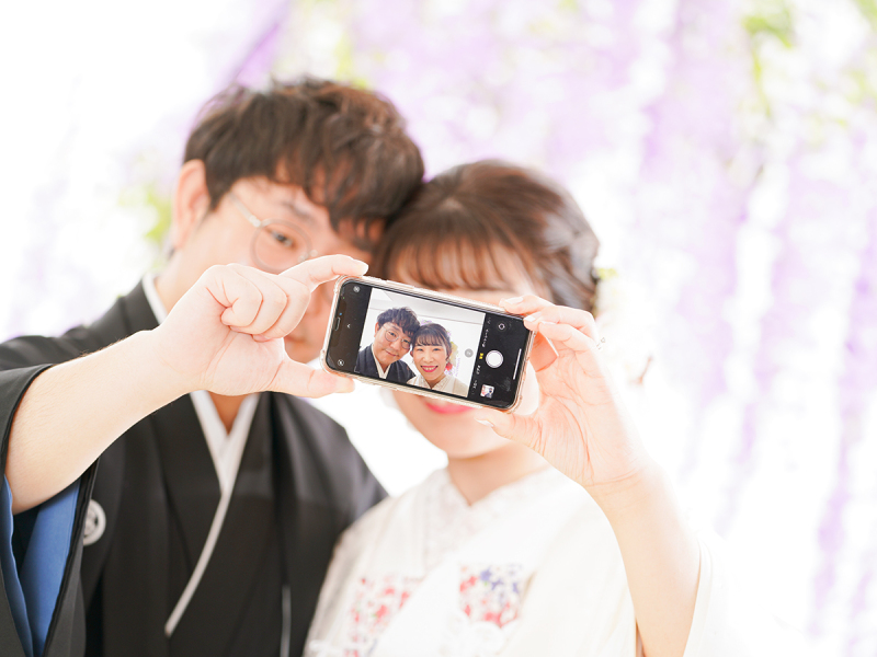 スマホ越しの二人