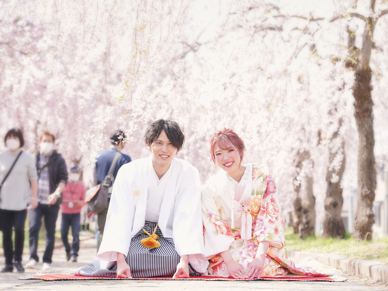 桜ロケーション！！白無垢＆色打掛 和装２着 ロケーション