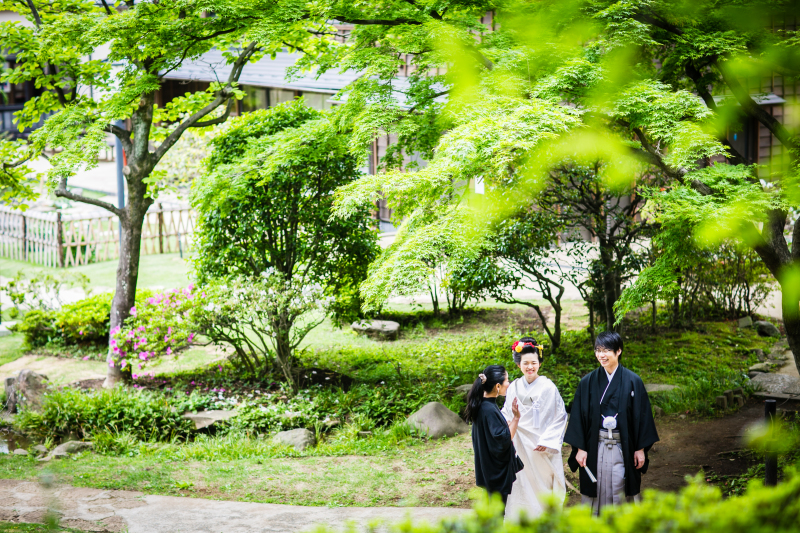 紋服＆白無垢、新日本髪に髪を結って撮影スタート