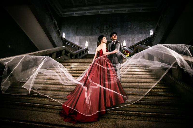 【東京国立博物館:本館】憧れの大階段フォトウエディング|洋装1着|オーナーフォトグラファー撮影確約|美肌レタッチ付アルバム特典