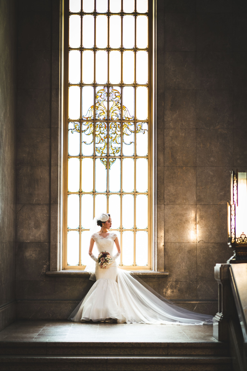 【東京国立博物館:本館】憧れの大階段フォトウエディング|洋装1着|オーナーフォトグラファー撮影確約|美肌レタッチ付アルバム特典