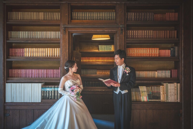 【東京クラシック洋館フォトプラン】洋装1着|東京の名建築で叶える憧れのウェディングフォト|オーナーフォトグラファー撮影確約