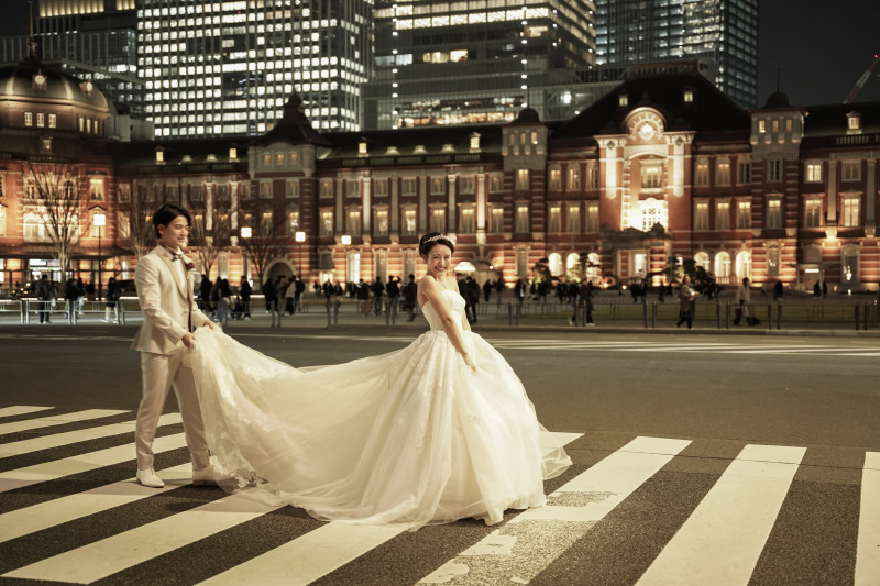 ウェディングフォトブース♡木目 東京駅周辺で前撮り！VERAWANGのリーゼルご着用♡』(撮影日