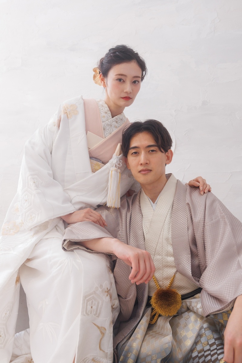 【Photorait限定】10月末まで 全て込みで¥45,000!白無垢×色打掛スタジオ撮影 データ80カット付き