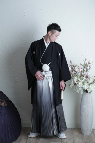 黒-シルバー-★1