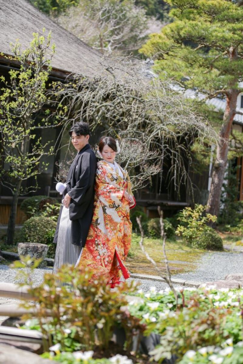 背中合わせショット