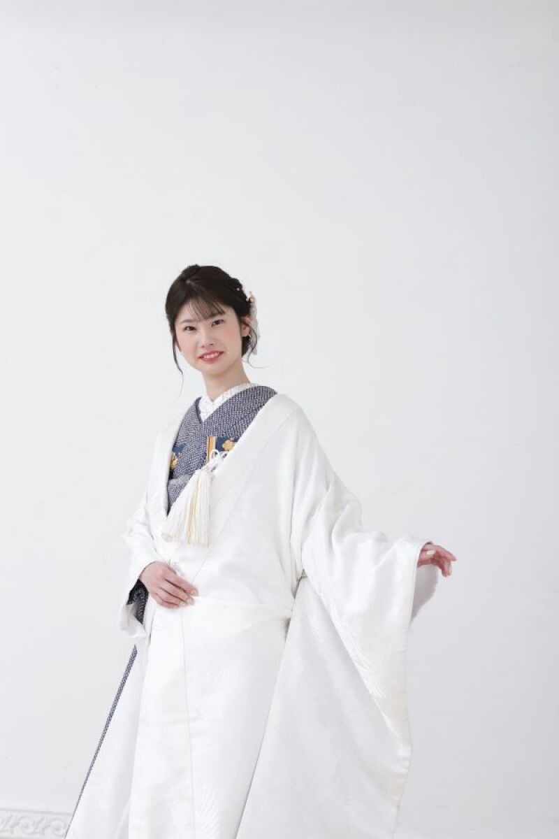 白無垢&times;ネイビー