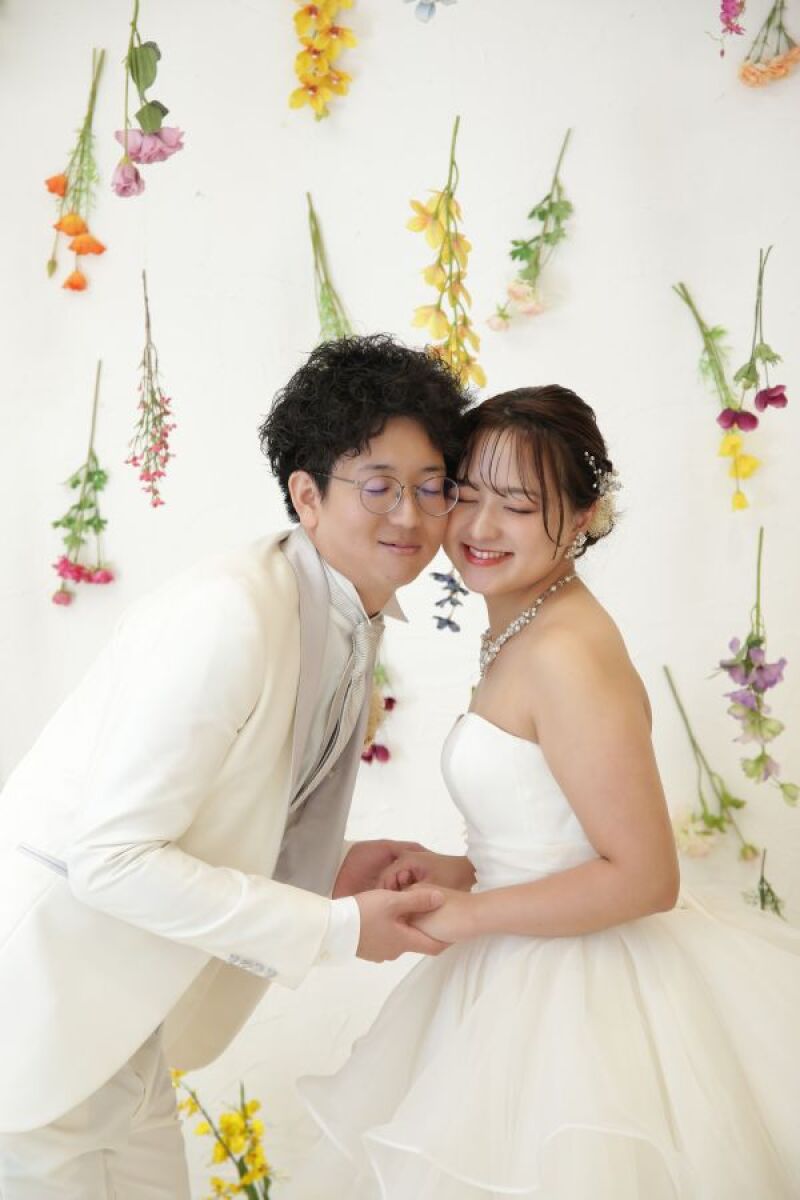 もう一着のウェディングドレスにチェンジ