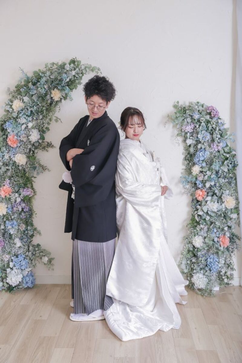 定番の白無垢、黒紋付袴