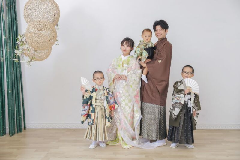 家族みんなで和装に着替えてfamily photo♡